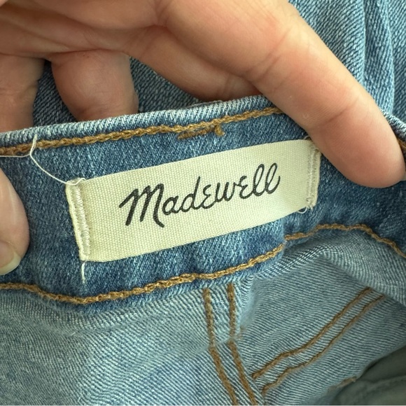 Madewell Retro Flare Jeans in Norwich Wash - Picture 10 of 10